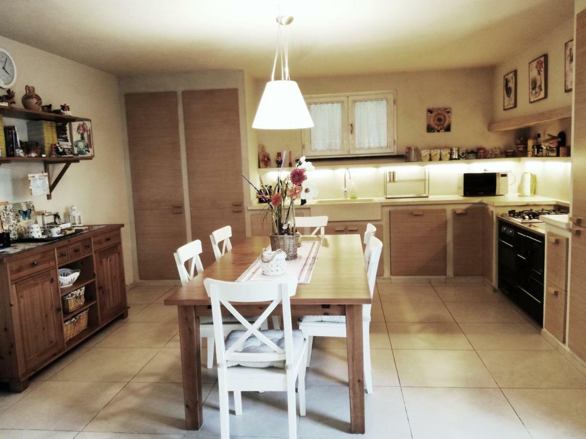 Il Glicine Di Lucca Apartment ภายนอก รูปภาพ