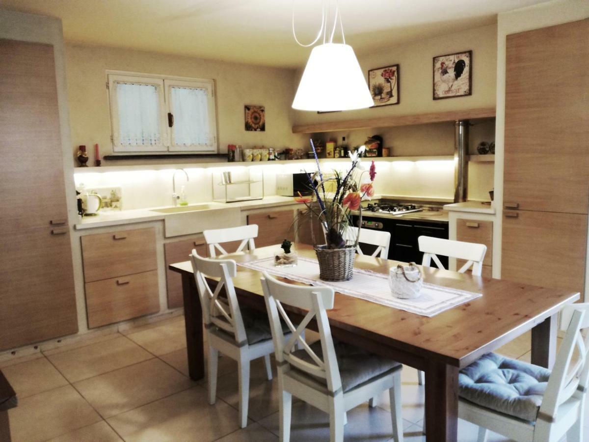 Il Glicine Di Lucca Apartment ภายนอก รูปภาพ